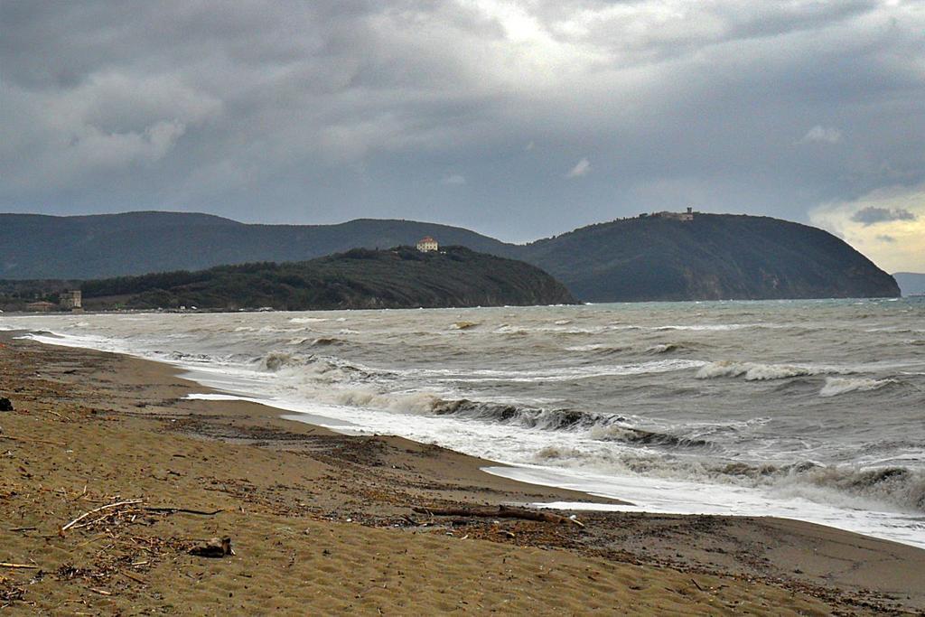 Locanda Oceano Mare Bed & Breakfast San Vincenzo Bagian luar foto